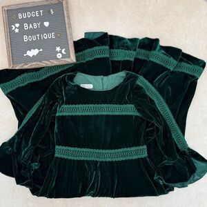 Charming Green Velvet Kids Formal Dress